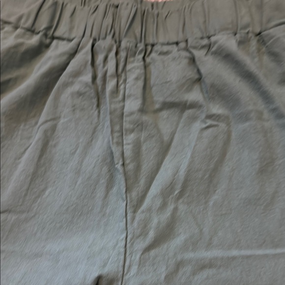 Green Casual Pants - Picture 2 of 4